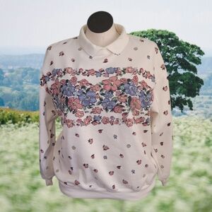 Vintage 90s Floral Cottage Sweatshirt
